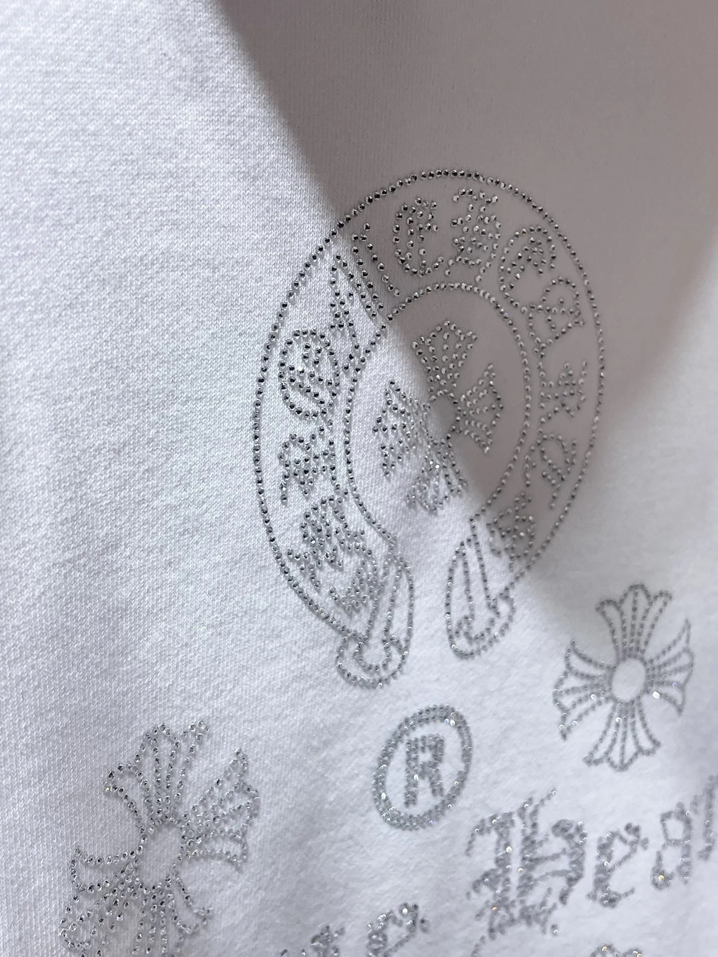 P270 Chrome Hearts Autumn and Winter 2025 Counter Synchronization Heavy-duty hot-drilled horseshoe Sanskrit letter cross Improved customized version 1:1 high-gram weight high-quality fabric Recommended color: white black Size: S, M, L, XL